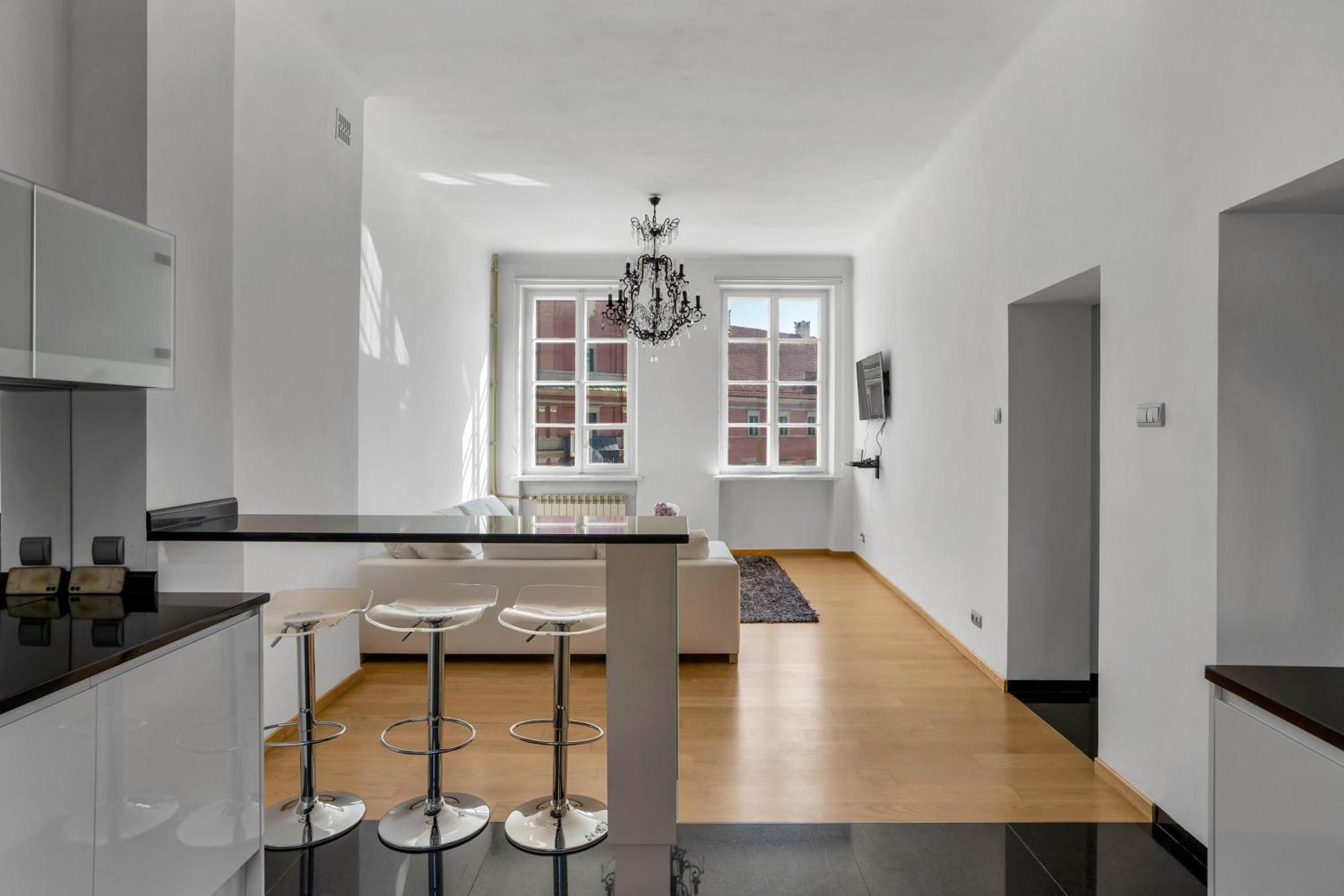 Warsaw Castle Apartments - Prime Location, Historic City Center, Castle View, Fast Internet - By Rentujemy Extérieur photo