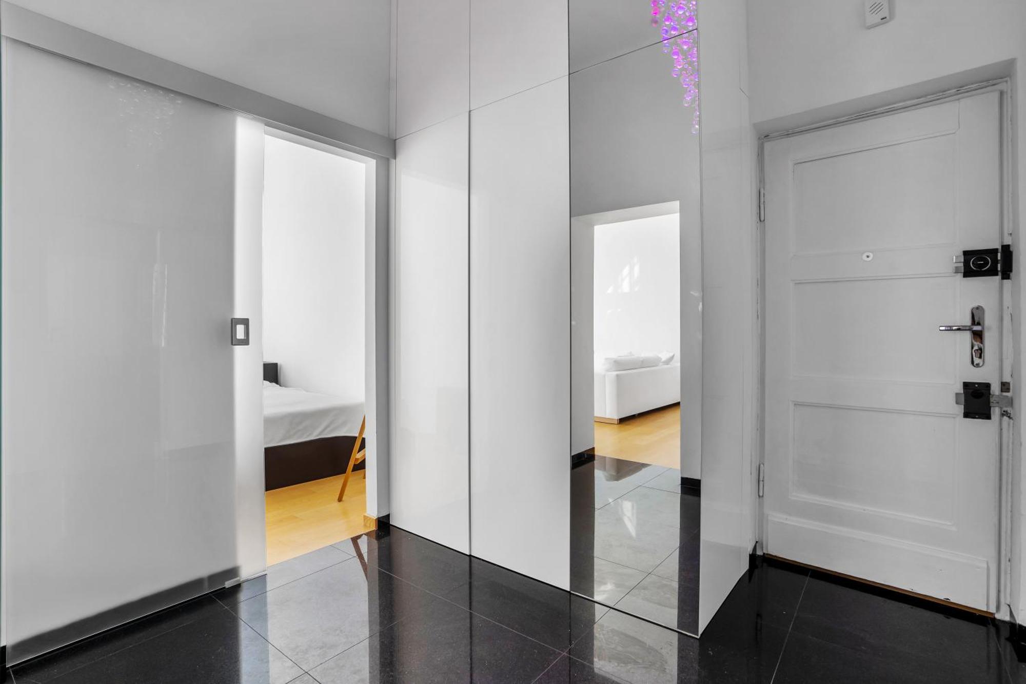 Warsaw Castle Apartments - Prime Location, Historic City Center, Castle View, Fast Internet - By Rentujemy Extérieur photo